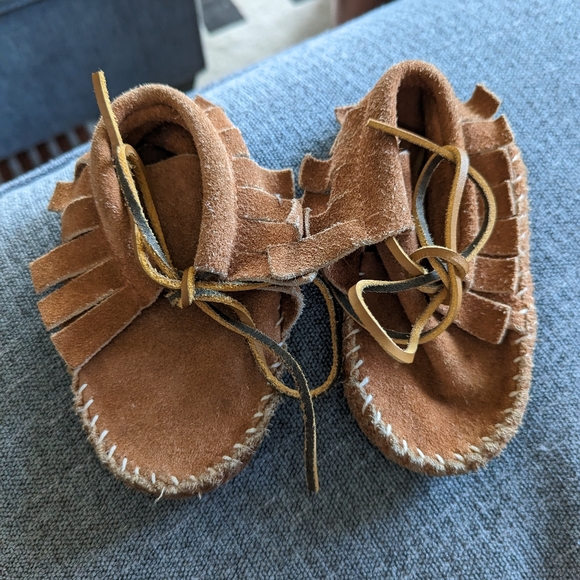 Baby / Toddler Moccasins, size 18-24m - Picture 1 of 3